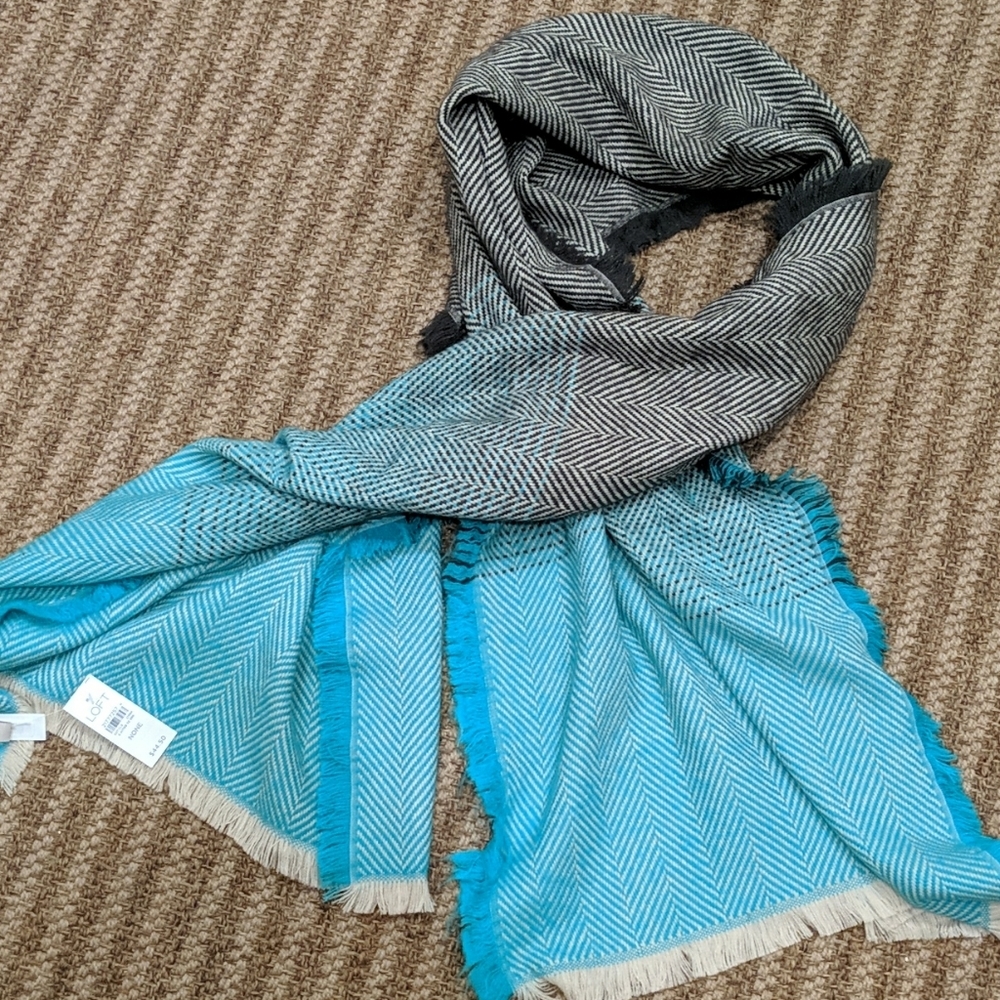 Ann Taylor Loft Wrap Blanket Scarf New